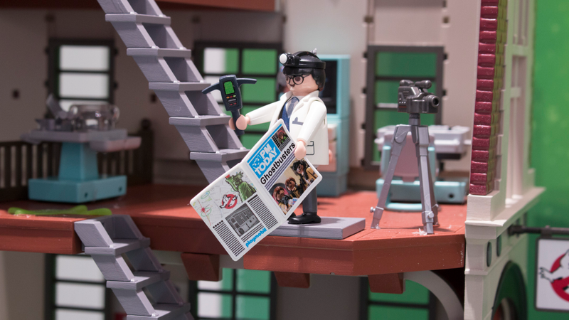 Illustration for article titled 2017 Is The Year Playmobile Escapes The Shadow Of The Lego Aisle